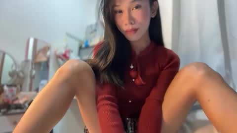 Snapshot of asian_aki chatting on 04.25.26 Marj online show from 04.25.26