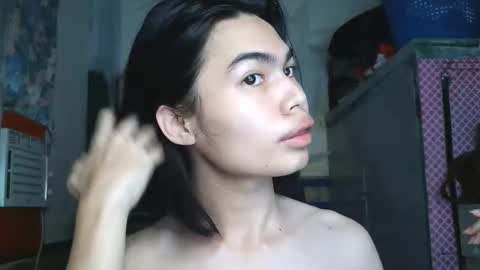 asian_babyboi online show from 06.01.26