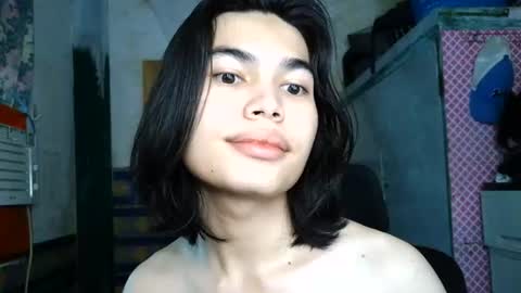 asian_babyboi online show from 07.05.26