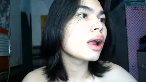 asian_babyboi online show from 07.19.26
