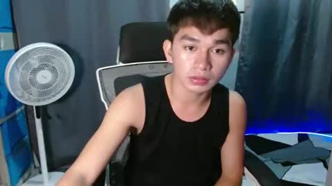 asian_chick931262 online show from 10.27.25