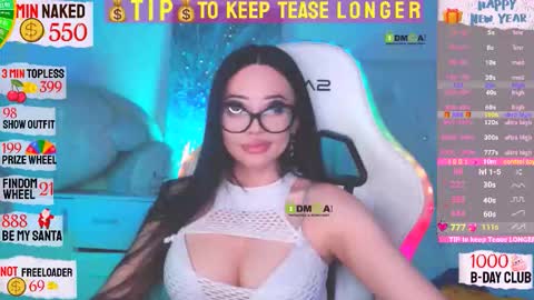  usually start stream about 10 pm PST 1 am EST  online show from 01.05.26