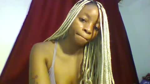 Snapshot of asian_pinay01 chatting on 11.19.25 Asia online show from 11.19.25