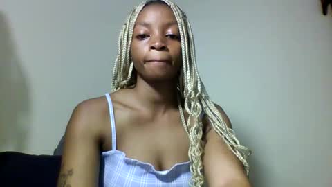 Snapshot of asian_pinay01 chatting on 12.20.25 Asia online show from 12.20.25