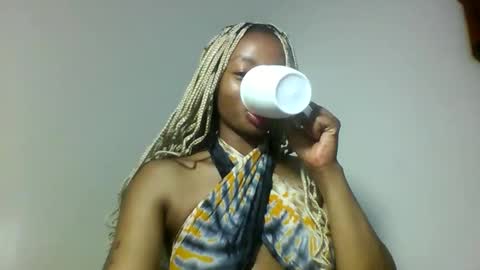 Snapshot of asian_pinay01 chatting on 12.21.25 Asia online show from 12.21.25