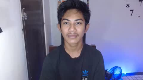 Snapshot of asiancockhero22 chatting on 01.13.25 HERO online show from 01.13.25