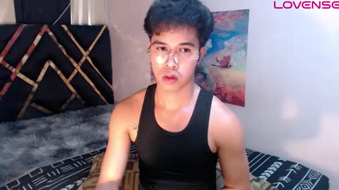 asiancum_peter online show from 03.11.26