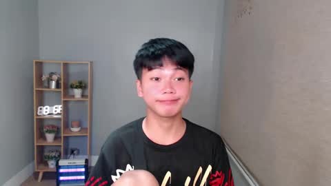   online show from 12.04.24