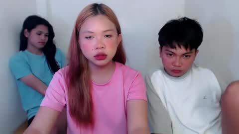   online show from 02.03.25