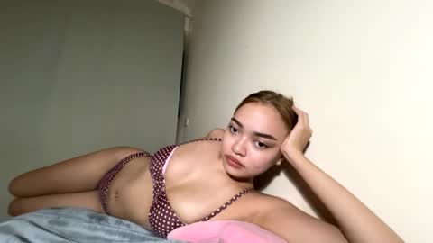 Snapshot of asianelara15 chatting on 07.30.26 asianelara15 online show from 07.30.26