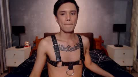 Snapshot of asianguy_nextdoor chatting on 02.13.25 AsherMiller online show from 02.13.25