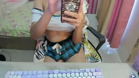 Snapshot of asianhot_babe chatting on 03.24.26 Melody online show from 03.24.26