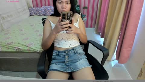 Snapshot of asianhot_babe chatting on 04.02.26 Melody online show from 04.02.26