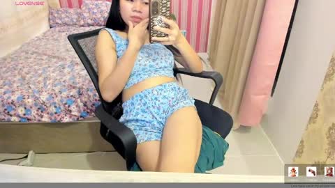 Snapshot of asianhot_babe chatting on 04.14.26 Melody online show from 04.14.26