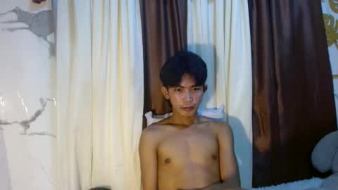 Snapshot of asianhotbigcock chatting on 11.21.25 Nico online show from 11.21.25