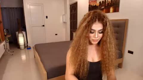 ERIKA 3 online show from 12.18.24