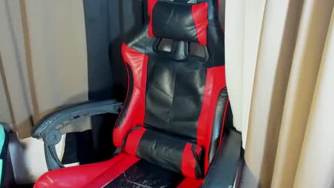 mark online show from 02.15.25