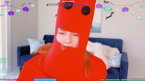 Asiri   pronounced Ah-siri Please no nicknames   3 online show from 10.14.25