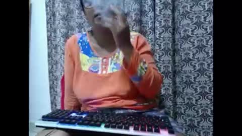 Snapshot of aslanne chatting on 04.26.26 aslanne online show from 04.26.26