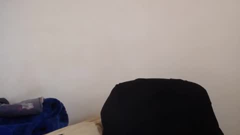 Snapshot of aslanne chatting on 06.15.26 aslanne online show from 06.15.26