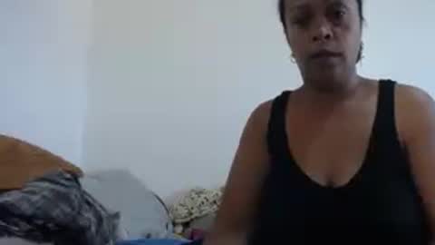Snapshot of aslanne chatting on 06.18.26 aslanne online show from 06.18.26