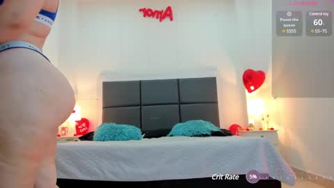 Snapshot of aslhyn_gomez chatting on 02.26.25 Aslhyn online show from 02.26.25