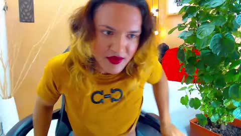 ASLY online show from 09.15.25