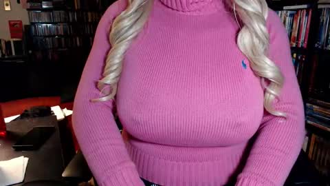 Aspen Vale online show from 12.15.25