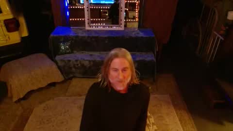 SIR WILLIAM online show from 03.01.26