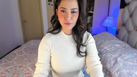 Ashley online show from 12.26.24