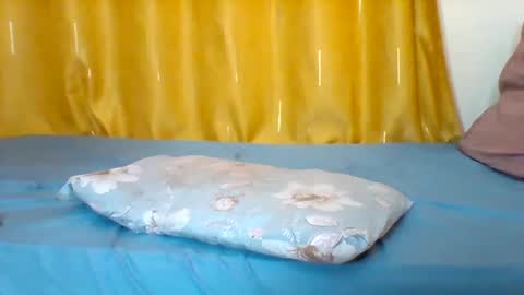 FLORAH DANIEL online show from 02.18.26