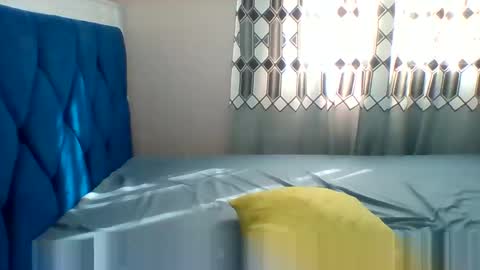 FLORAH DANIEL online show from 05.04.26