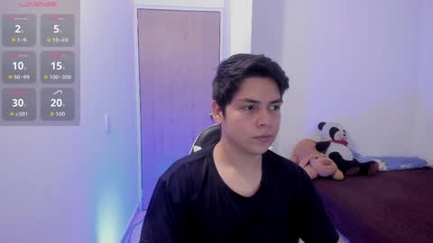 Asta Kuno online show from 04.04.26