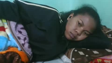 Snapshot of asterina01 chatting on 12.20.25 asterina01 online show from 12.20.25