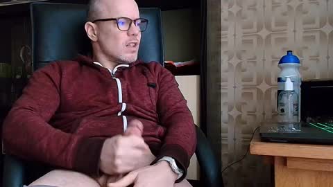 Snapshot of asterion51 chatting on 02.11.26 asterion51 online show from 02.11.26