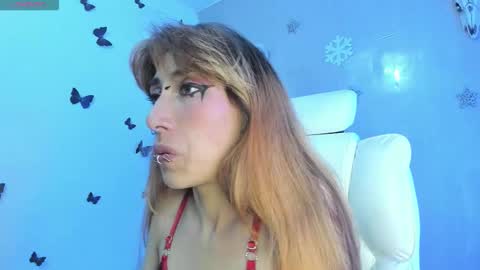 Asterothxznikki online show from 02.25.26