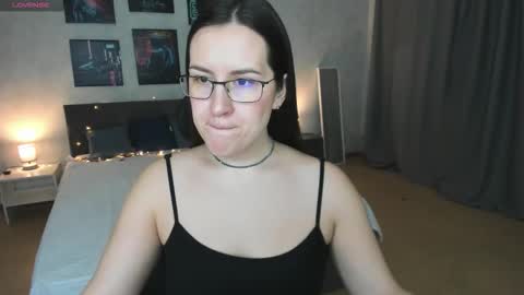 Snapshot of asti_bubbles chatting on 03.01.26 Asti online show from 03.01.26