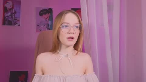 Snapshot of astra_lis chatting on 01.18.25 Astra online show from 01.18.25