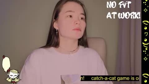 Snapshot of astra_lis chatting on 02.18.25 Astra online show from 02.18.25