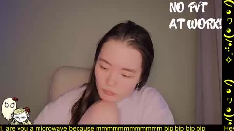 Snapshot of astra_lis chatting on 02.18.25 Astra online show from 02.18.25