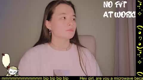 Snapshot of astra_lis chatting on 02.18.25 Astra online show from 02.18.25