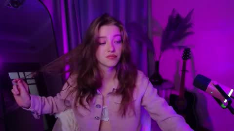 astramist online show from 09.22.25