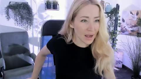 astramonroe online show from 06.05.26