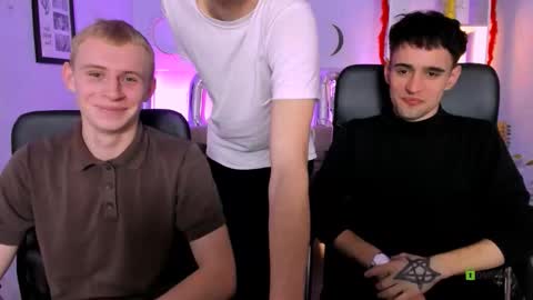 Snapshot of astren_villo chatting on 02.05.26 astren online show from 02.05.26