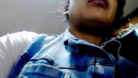 astrid_hauser66 online show from 10.29.25