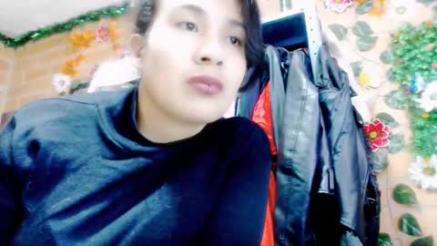 astrid_hauser66 online show from 11.25.25