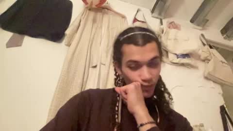 Astro Doll online show from 01.04.25