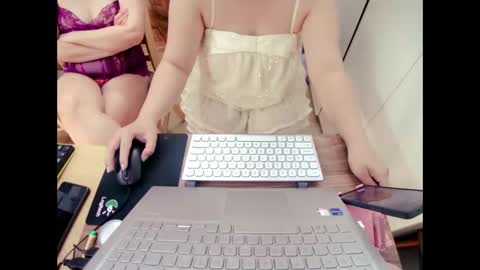 Snapshot of asuka_9x chatting on 10.11.25 asuka_9x online show from 10.11.25