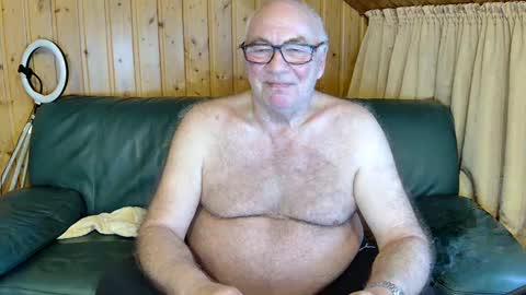 Snapshot of asusandy chatting on 02.06.25 asusandy online show from 02.06.25