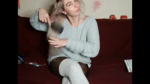 AsyaLu online show from 11.07.25